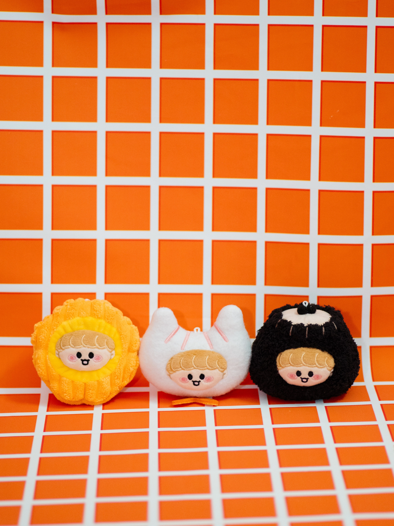 1752477157619187.png 7. 甜甜妹点心毛绒挂件-1.png