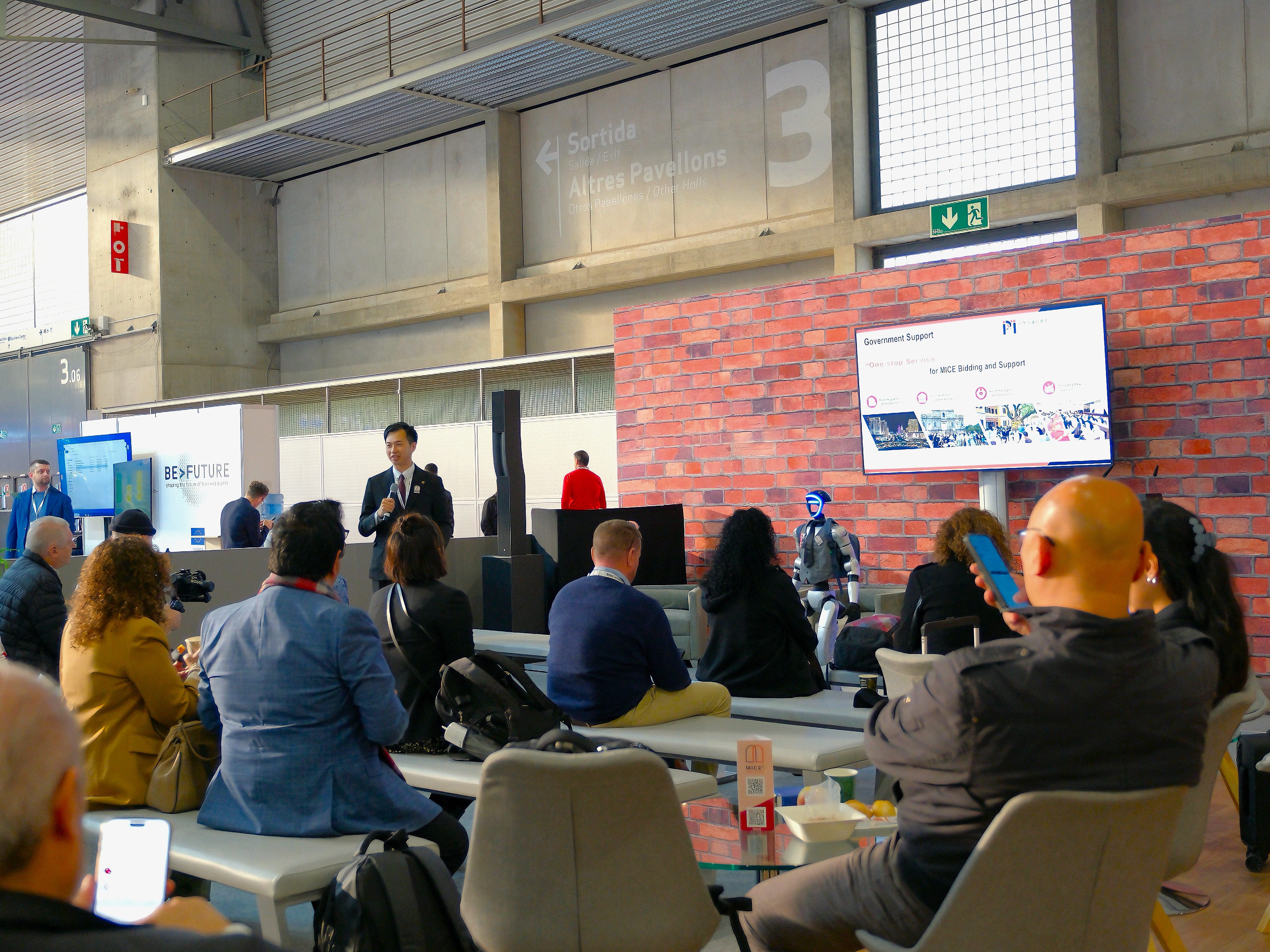 1763977422167702.jpg 3.jpg