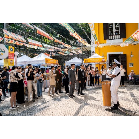  【Attracting Customers to the Neighbourhood】 Over 10,000 People Attended “Let’s Hang Out – Lusophone and Macao Products Bazaar” during Labour Day Holiday