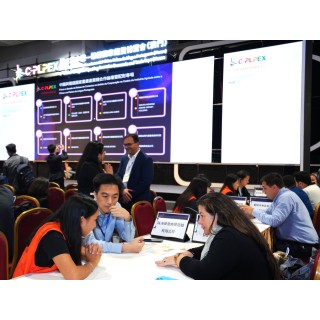  【施政聚焦】发挥澳门“精准联繫人”角色 促进中国与葡语国家全方位互利合作