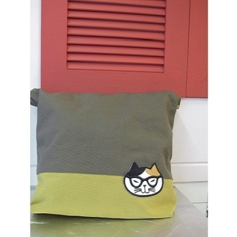 Four Eyes Cat Canvas Bag 01