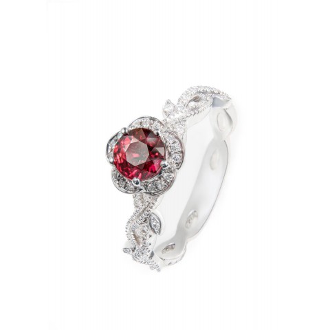 18KWG Ruby(UH)& Diamonds Ring