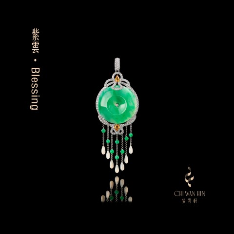 Blessing Series – Untarnished green jadeite designer peace buckle