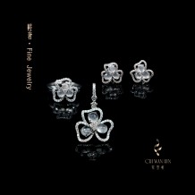 Fine Jewellry Series – Icy jadeite clover set
