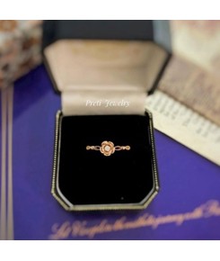 Life as a Rose - 18K gold, diamond