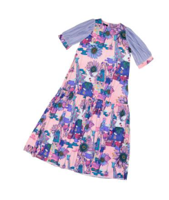 vestido de mangas bufantes com padrão de coelho