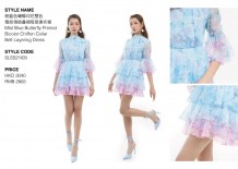 粉蓝色蝴蝶印花双色雪纺领结叠褶造型连衣裙